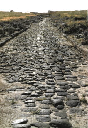 Antica strada cittadina